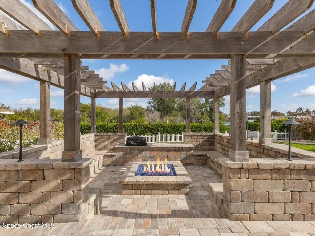 262 Lanternback Island Drive, Satellite Beach, FL 32937