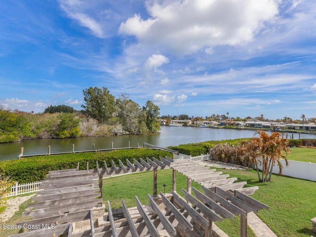 262 Lanternback Island Drive, Satellite Beach, FL 32937