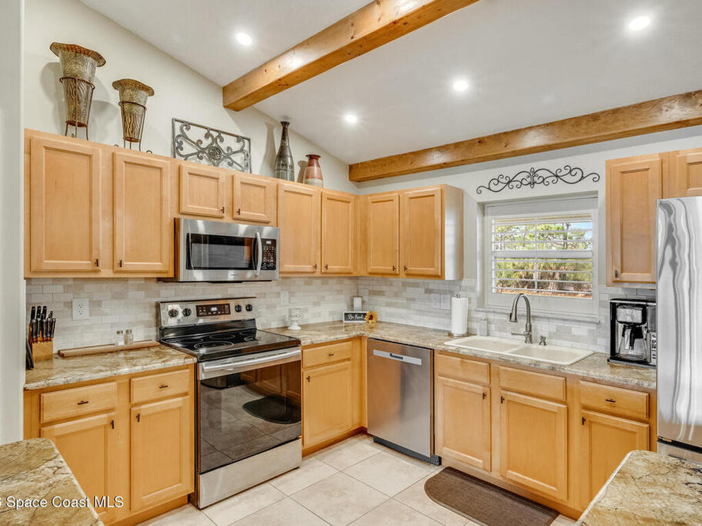 1516 Eagles Circle, Sebastian, FL 32958