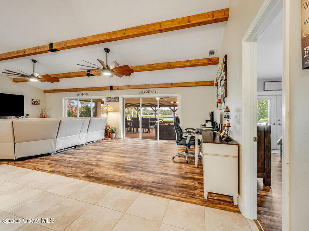 1516 Eagles Circle, Sebastian, FL 32958