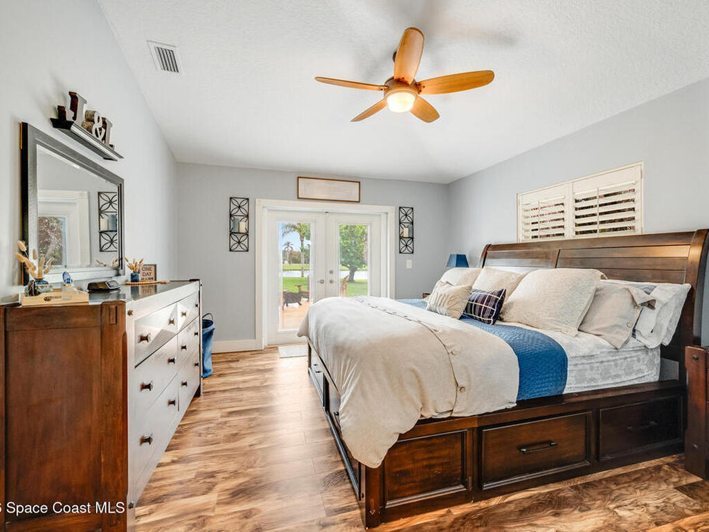 1516 Eagles Circle, Sebastian, FL 32958