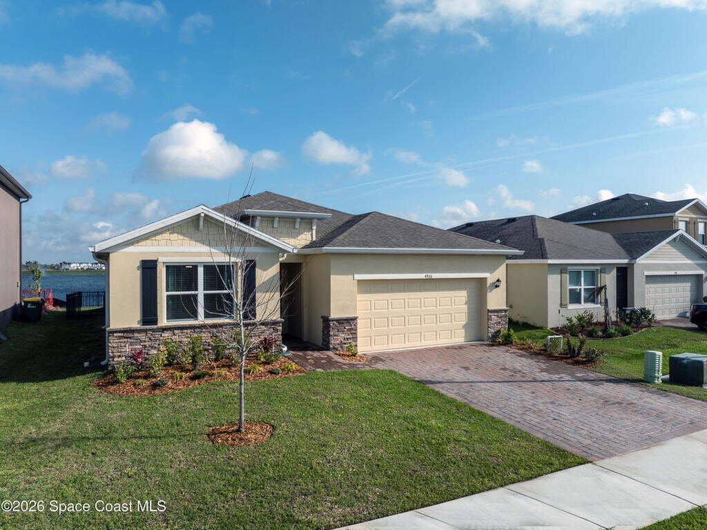 4926 Barr Street, Melbourne, FL 32904