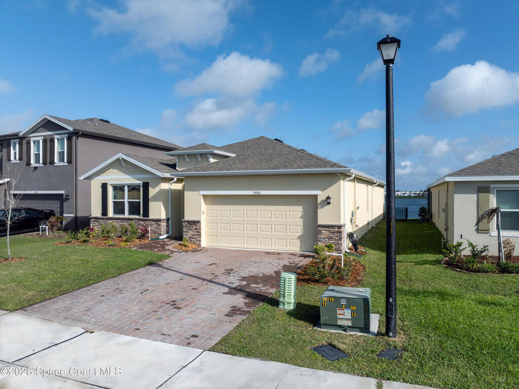4926 Barr Street, Melbourne, FL 32904
