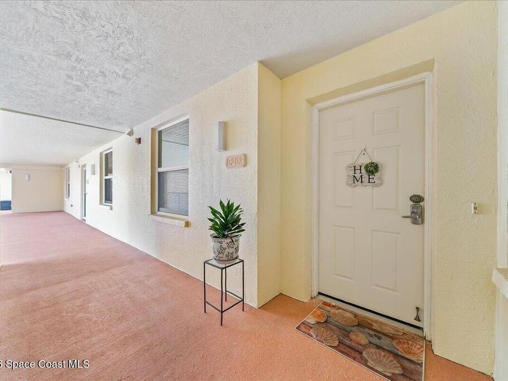 102 Riverside Drive, Cocoa, FL 32922