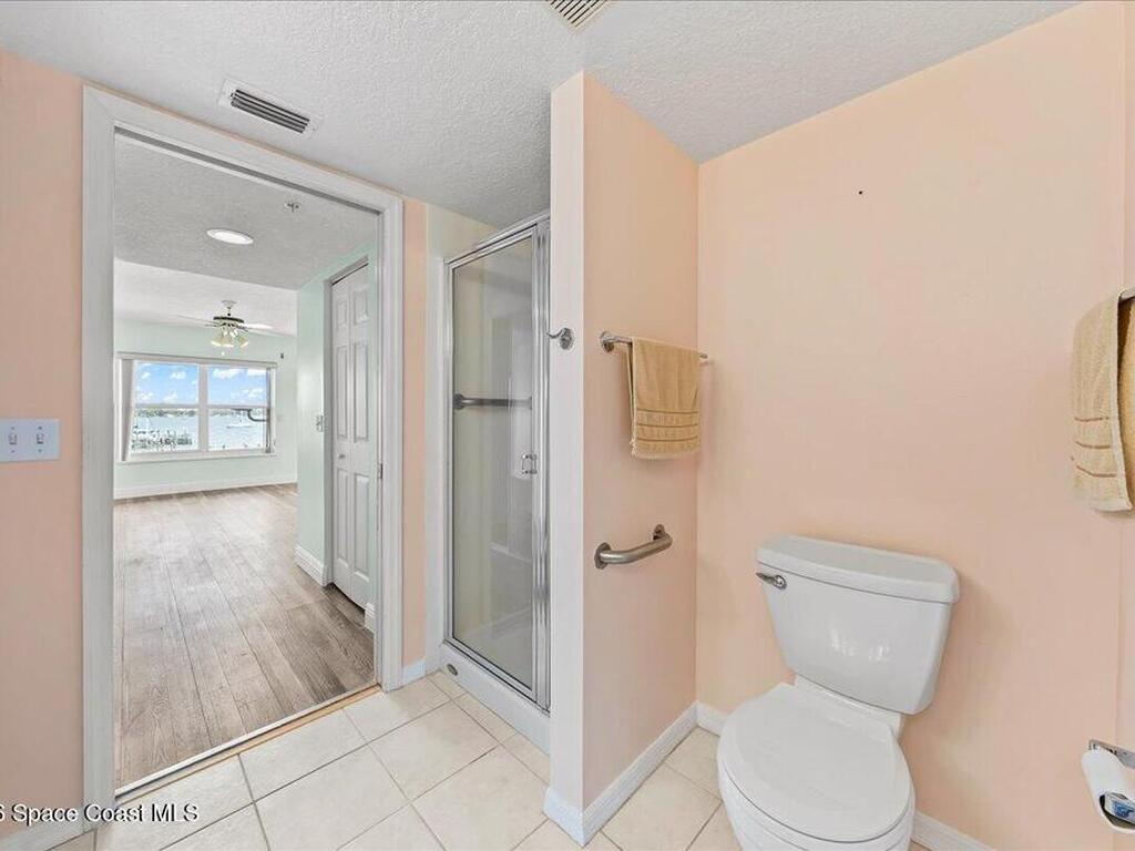 102 Riverside Drive, Cocoa, FL 32922