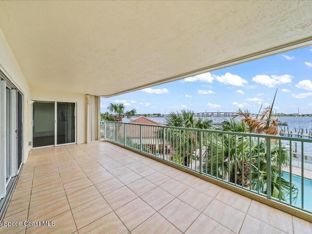 102 Riverside Drive, Cocoa, FL 32922