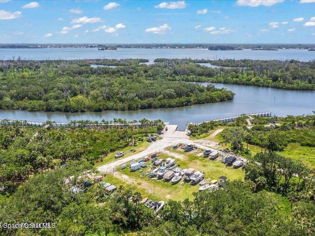 717 Spanish Moss Court, Melbourne Beach, FL 32951