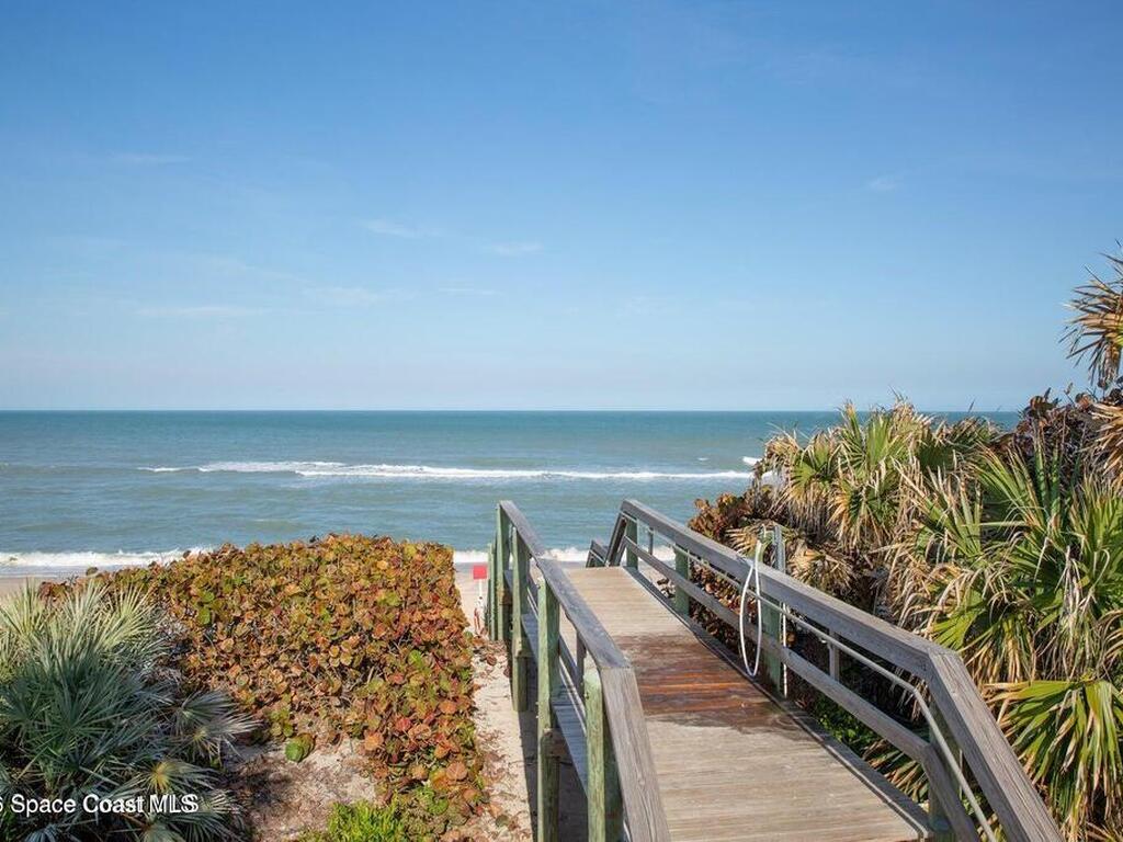 717 Spanish Moss Court, Melbourne Beach, FL 32951