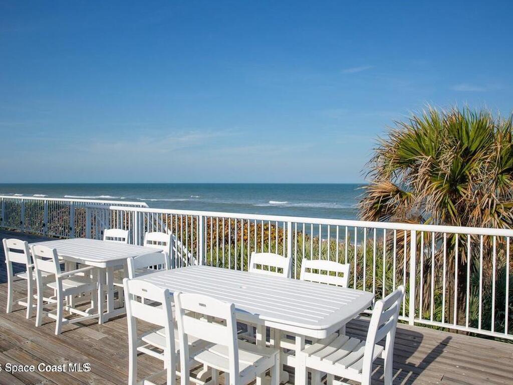 717 Spanish Moss Court, Melbourne Beach, FL 32951
