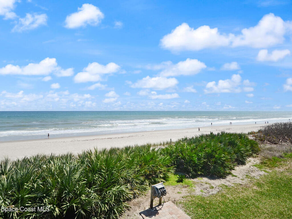 1923 Jimmy Buffett Memorial Highway, Indian Harbour Beach, FL 32937
