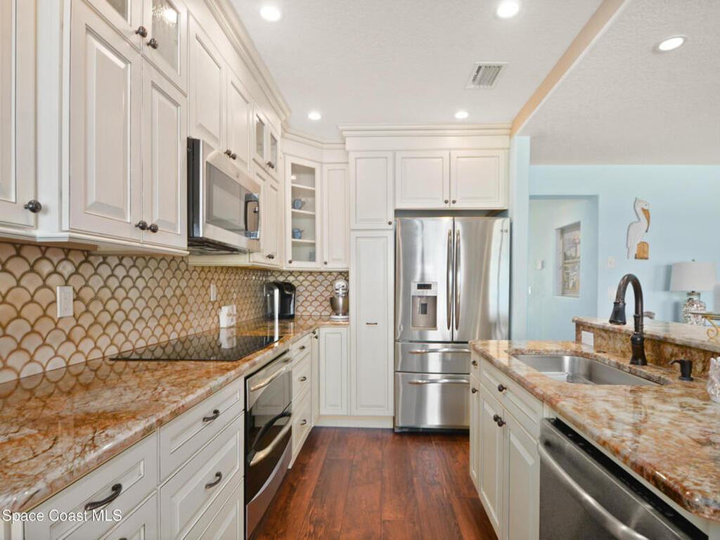 1923 Jimmy Buffett Memorial Highway, Indian Harbour Beach, FL 32937