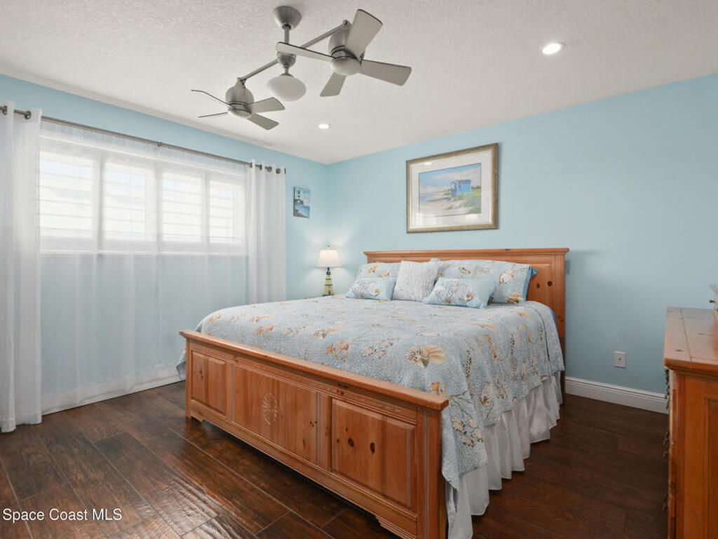 1923 Jimmy Buffett Memorial Highway, Indian Harbour Beach, FL 32937
