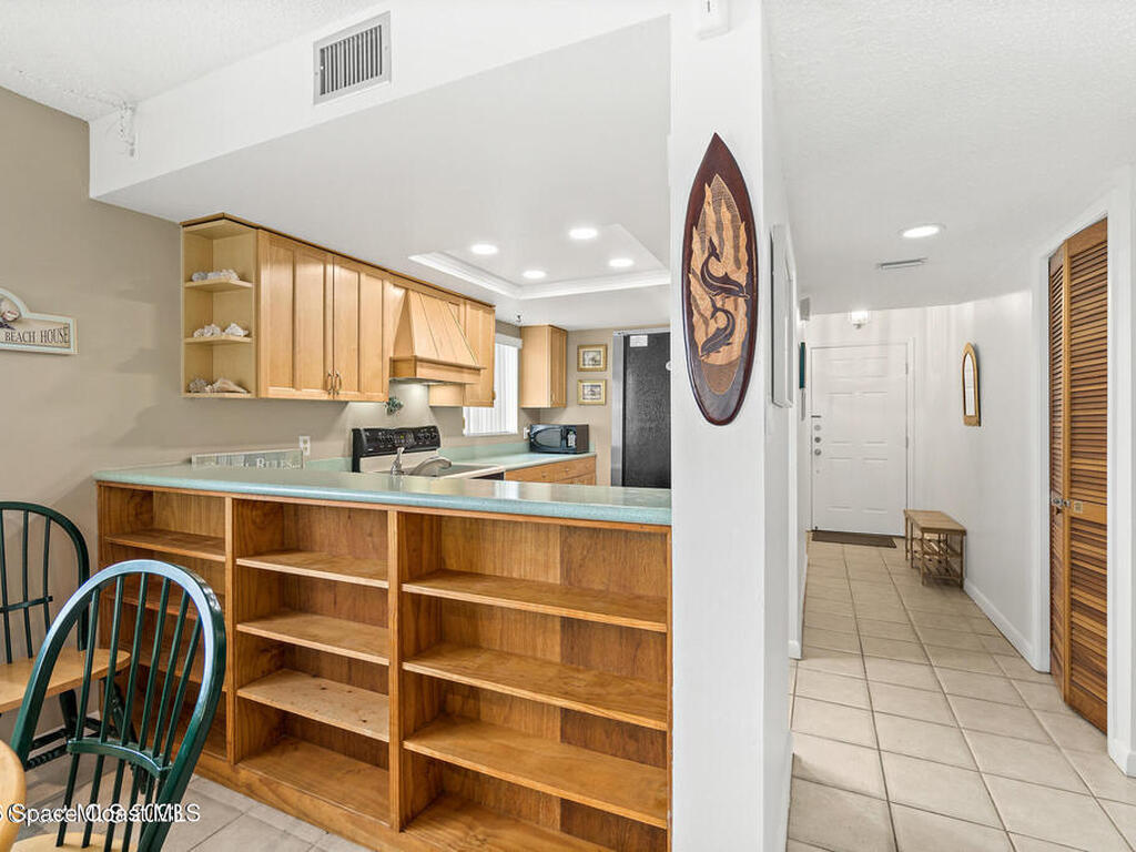 8494 Ridgewood Avenue, Cape Canaveral, FL 32920