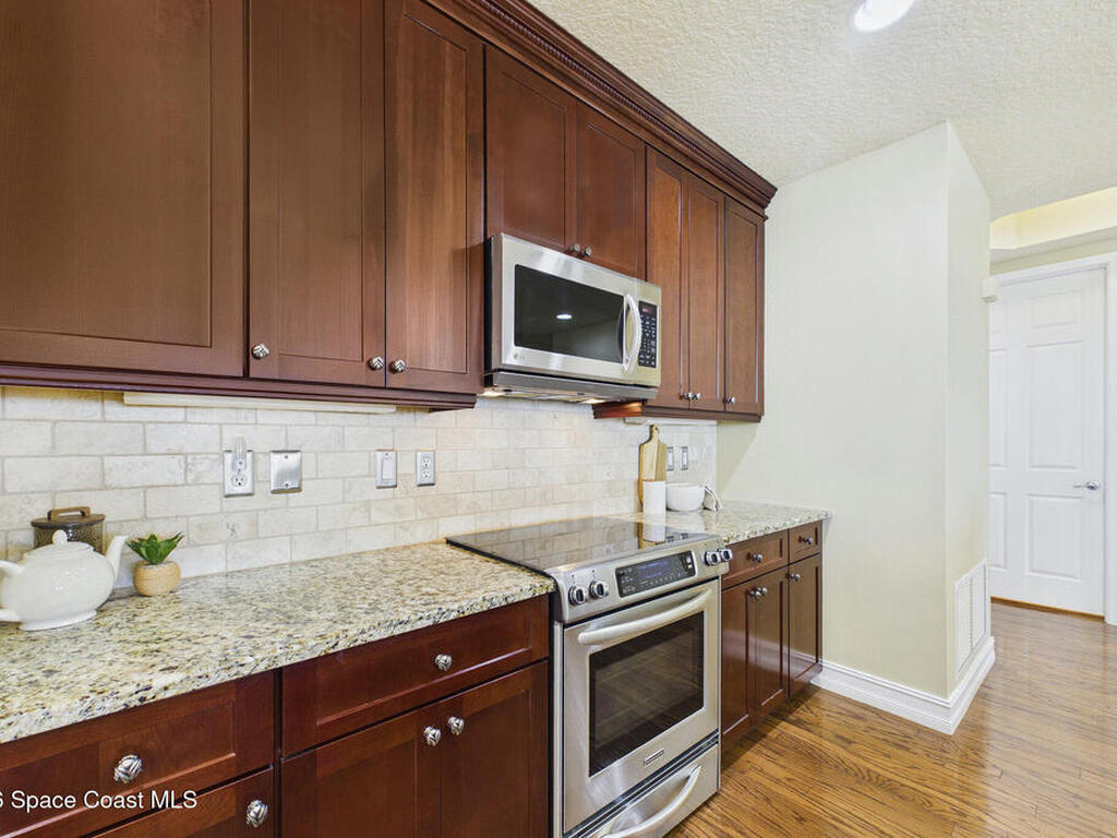 15 N Indian River Drive, Cocoa, FL 32922