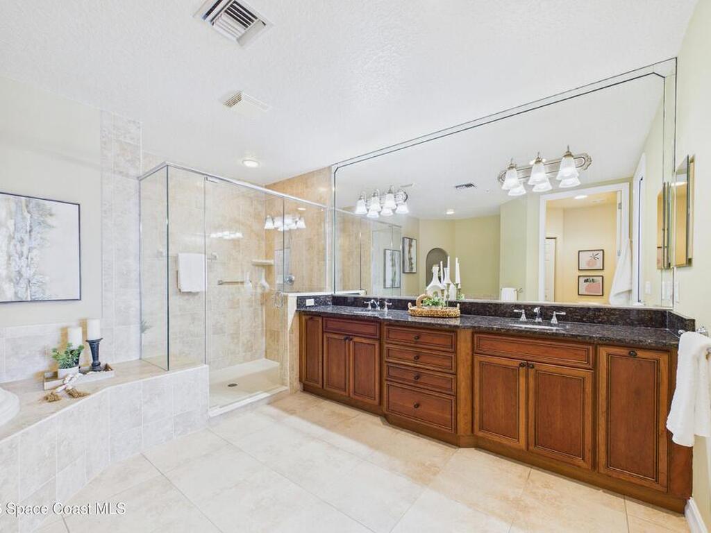 15 N Indian River Drive, Cocoa, FL 32922