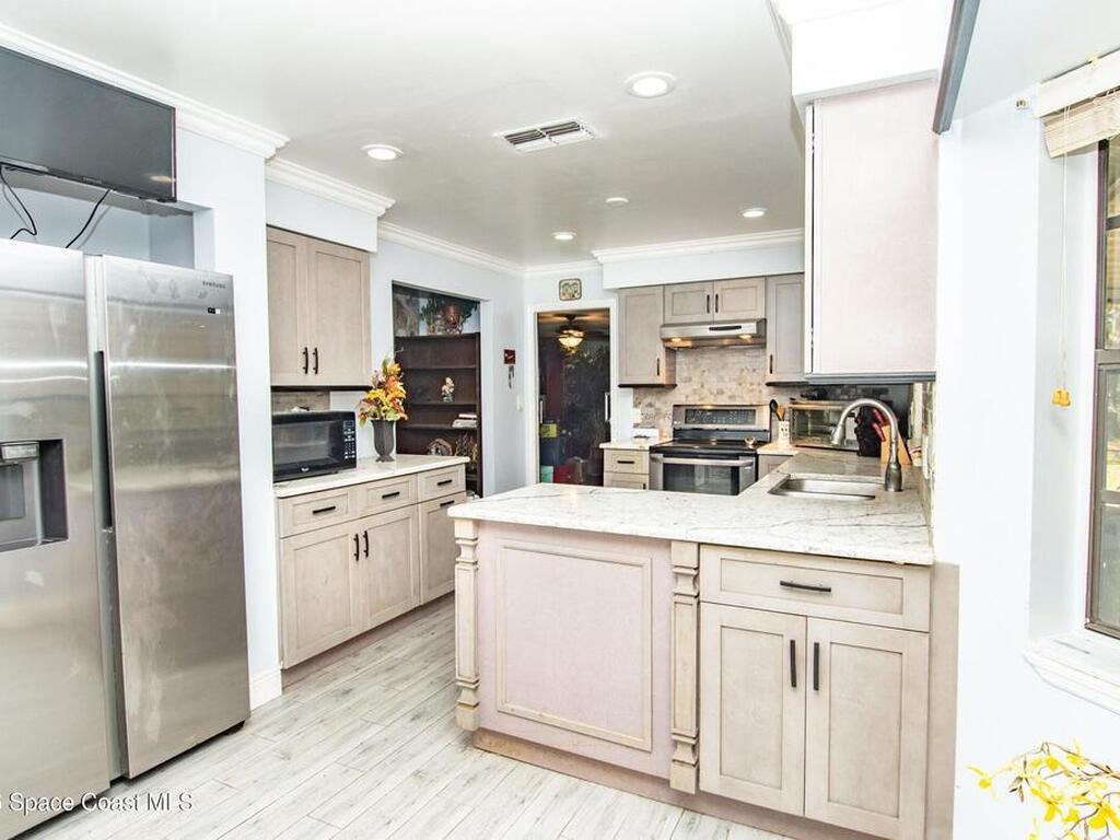 4022 Canaveral Groves Boulevard, Cocoa, FL 32926