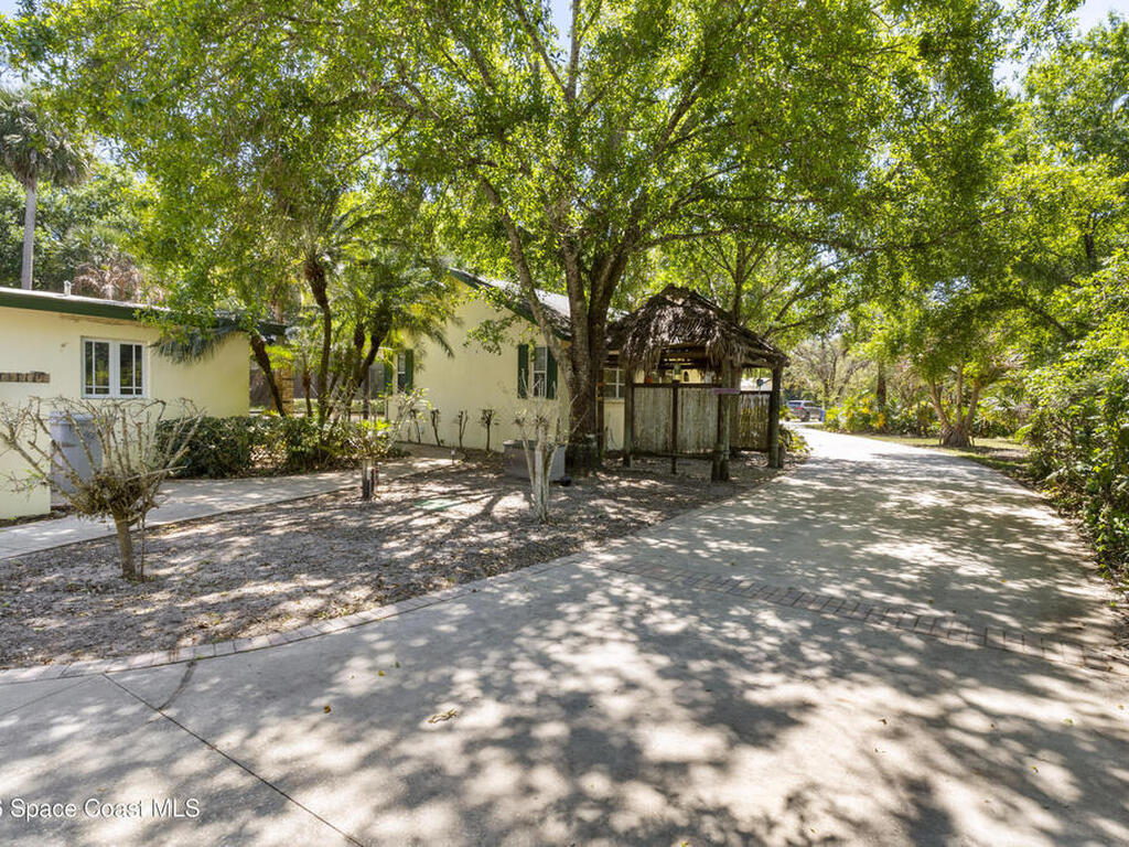 6235 4th Street, Vero Beach, FL 32968