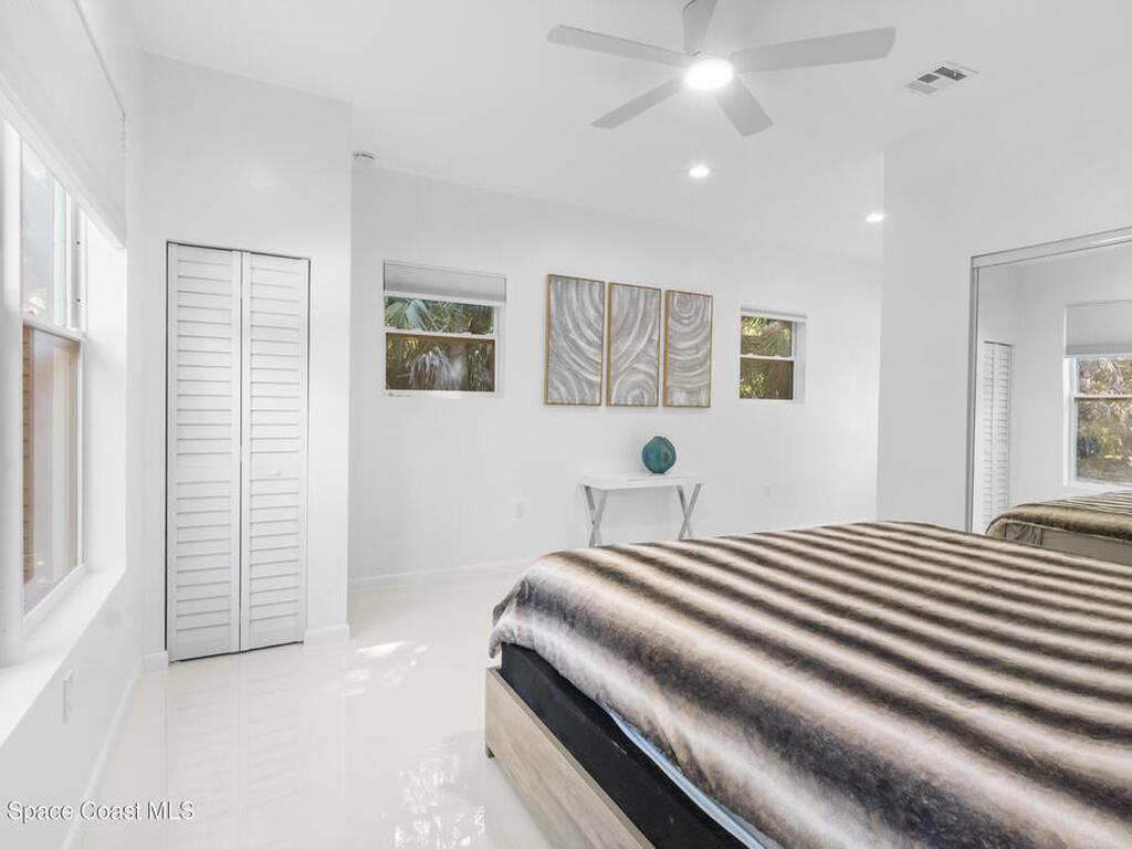 6235 4th Street, Vero Beach, FL 32968