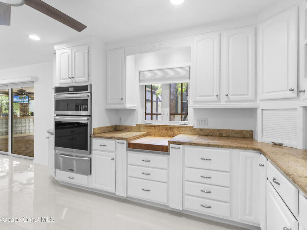 6235 4th Street, Vero Beach, FL 32968