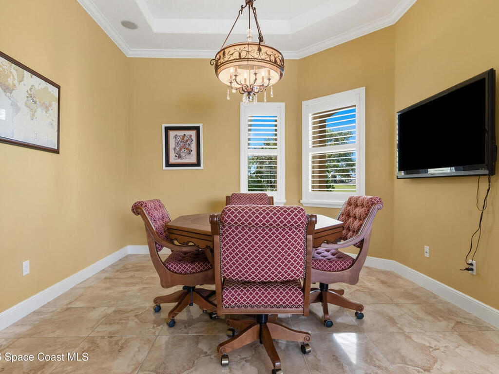 1360 S Village Square, Vero Beach, FL 32966
