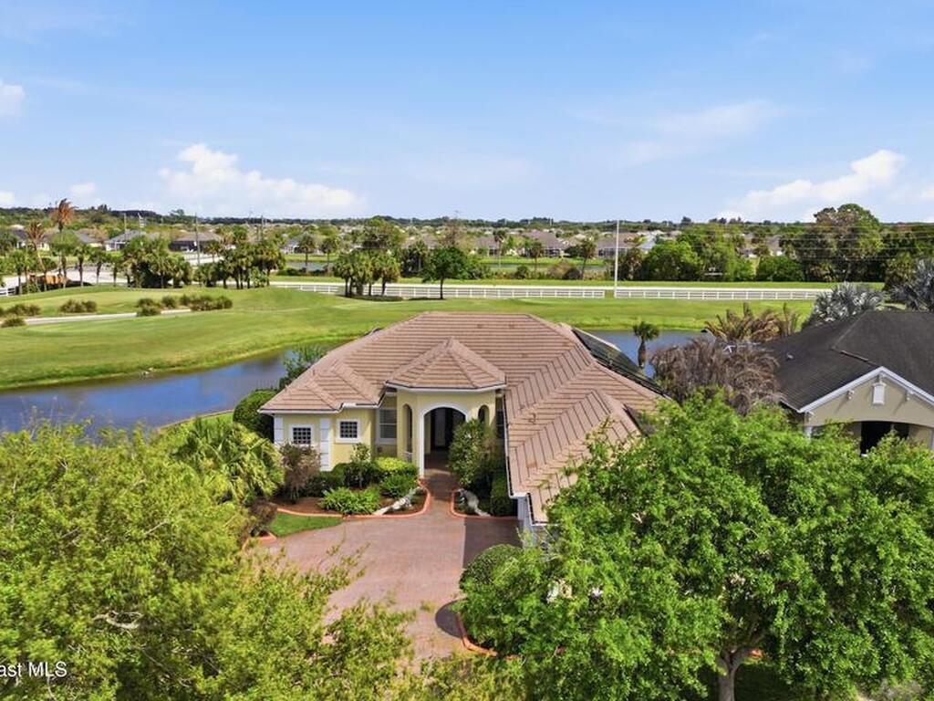 1360 S Village Square, Vero Beach, FL 32966