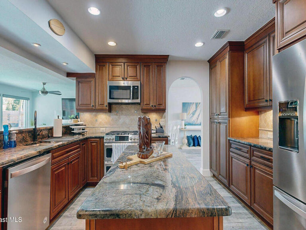 480 Park Avenue, Satellite Beach, FL 32937