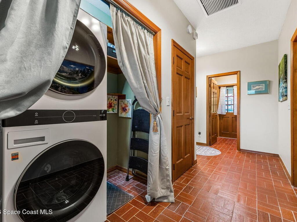 1213 Sand Pine Circle, Titusville, FL 32796