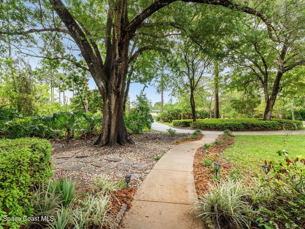 1213 Sand Pine Circle, Titusville, FL 32796
