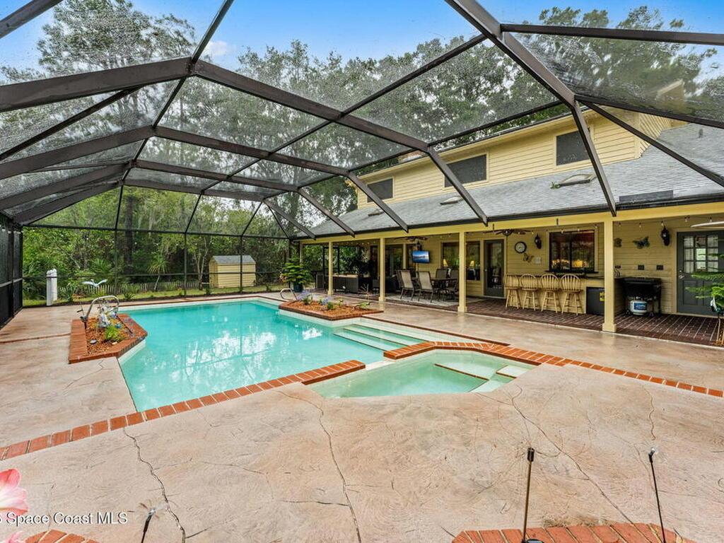 1213 Sand Pine Circle, Titusville, FL 32796