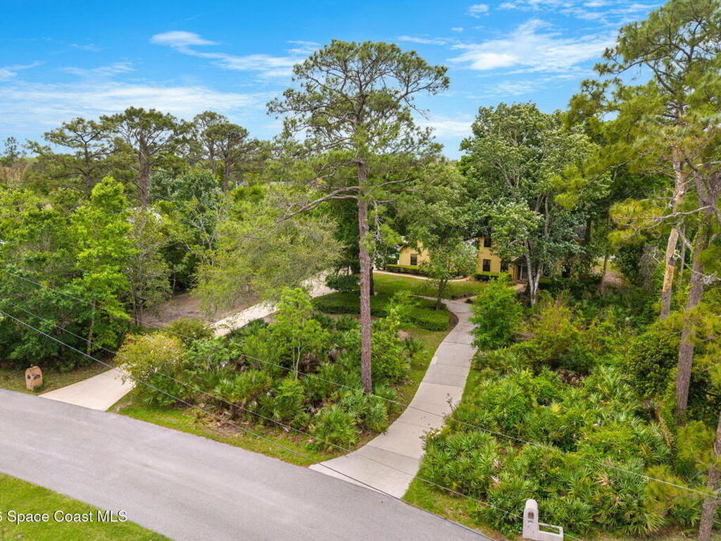1213 Sand Pine Circle, Titusville, FL 32796