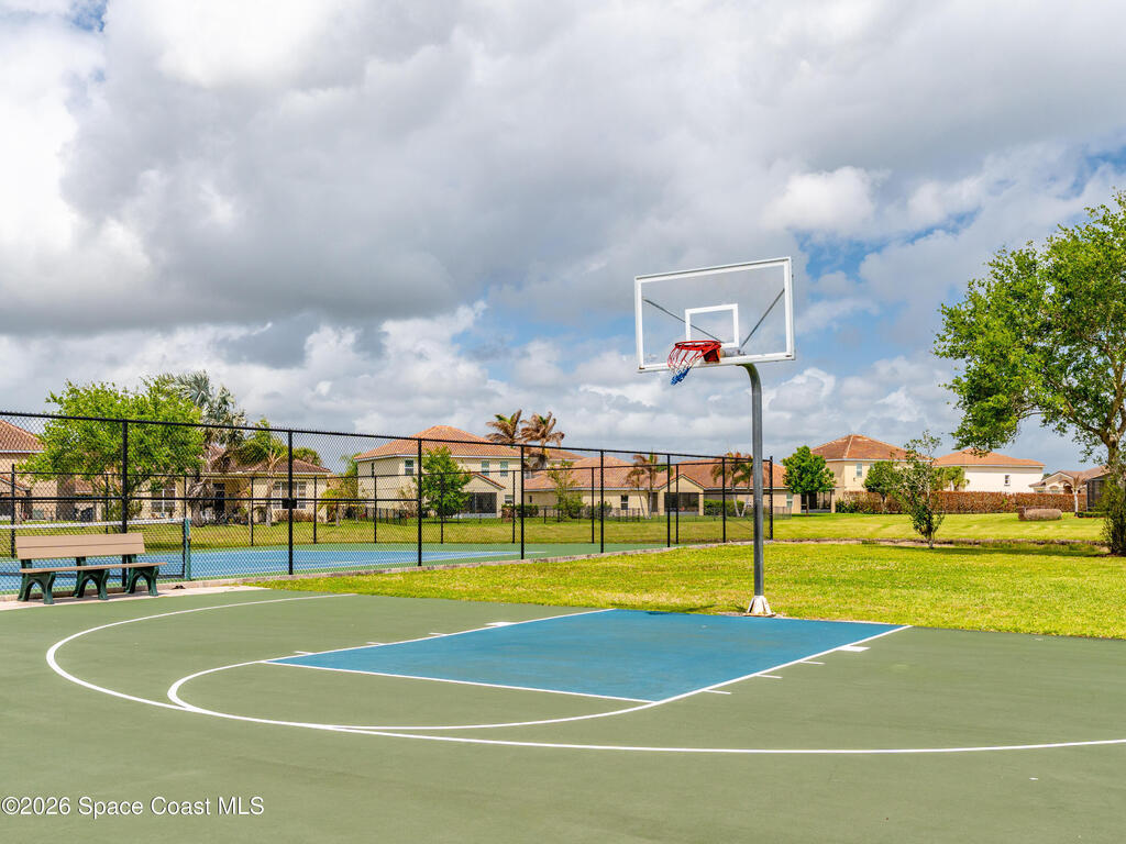 1724 Belmont Circle, Vero Beach, FL 32968