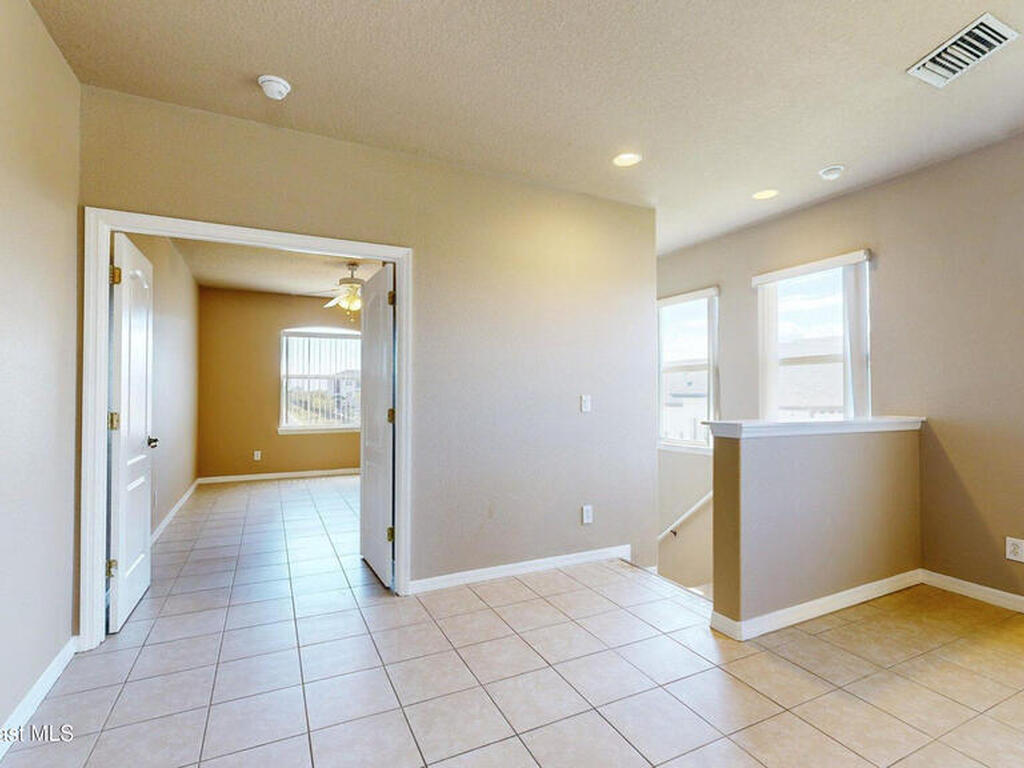 916 Ocaso Lane, Rockledge, FL 32955