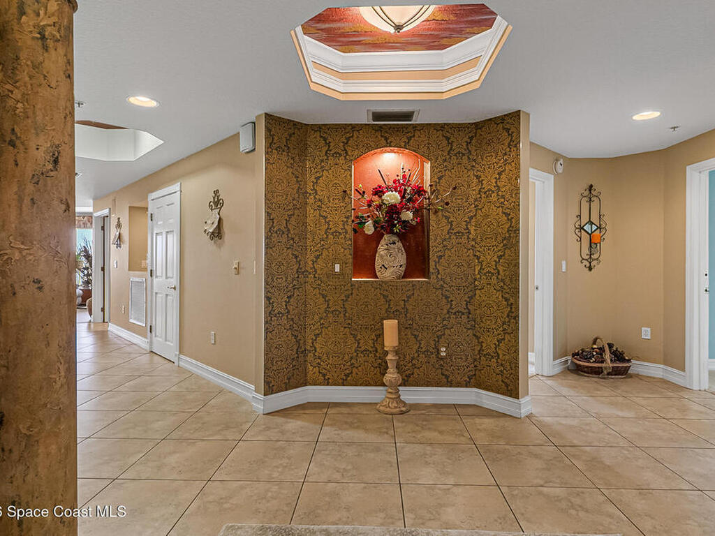 93 Delannoy Avenue, Cocoa, FL 32922