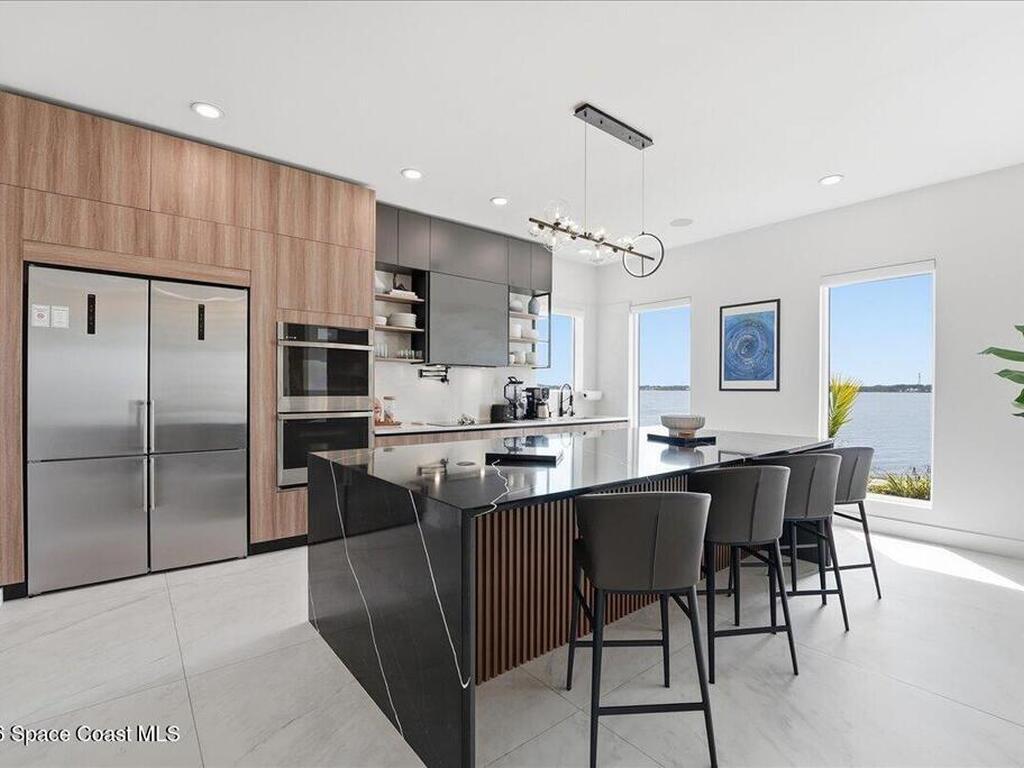 2175 S Tropical Trail, Merritt Island, FL 32952