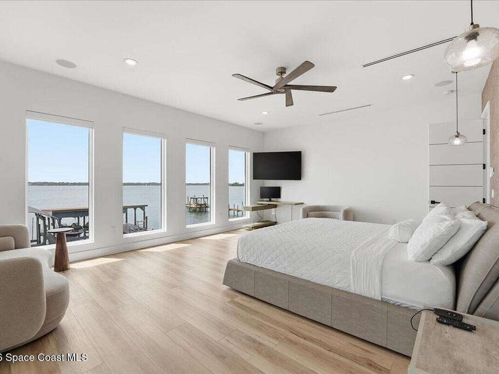 2175 S Tropical Trail, Merritt Island, FL 32952