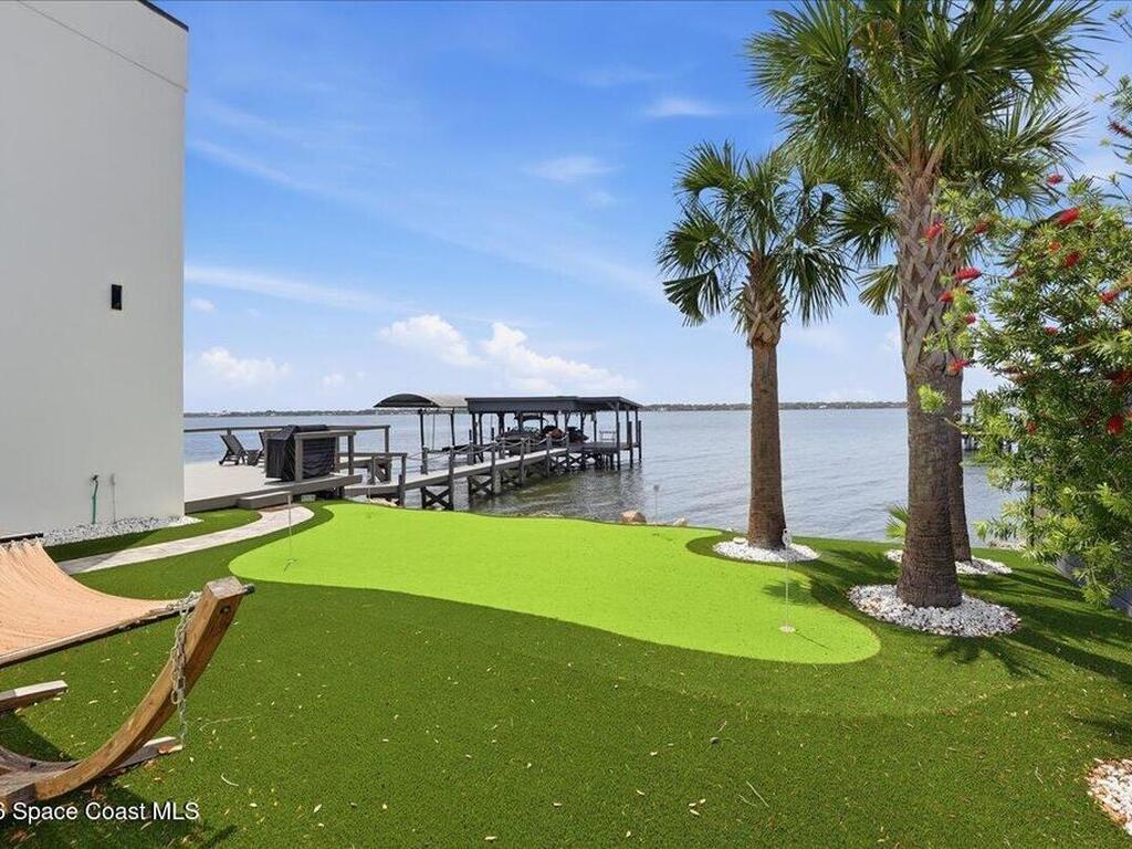 2175 S Tropical Trail, Merritt Island, FL 32952