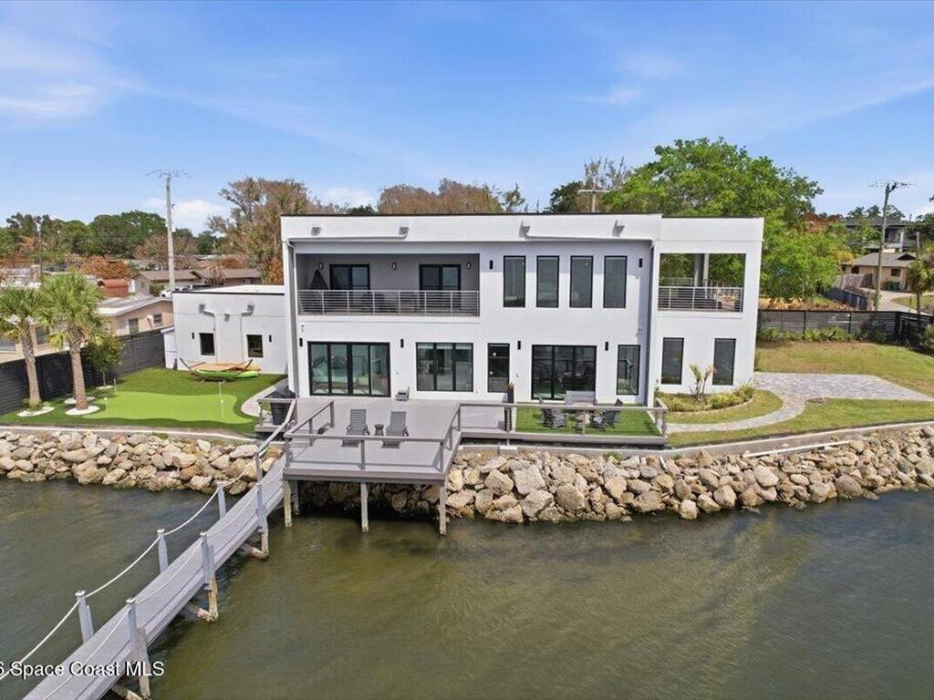 2175 S Tropical Trail, Merritt Island, FL 32952