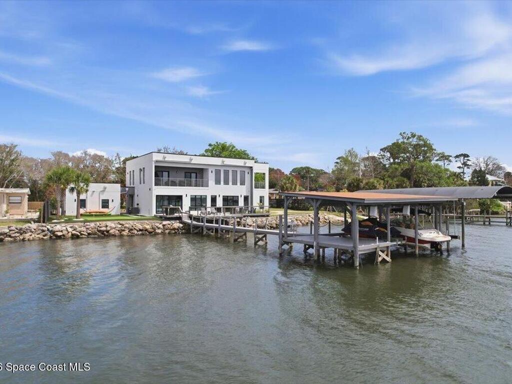 2175 S Tropical Trail, Merritt Island, FL 32952