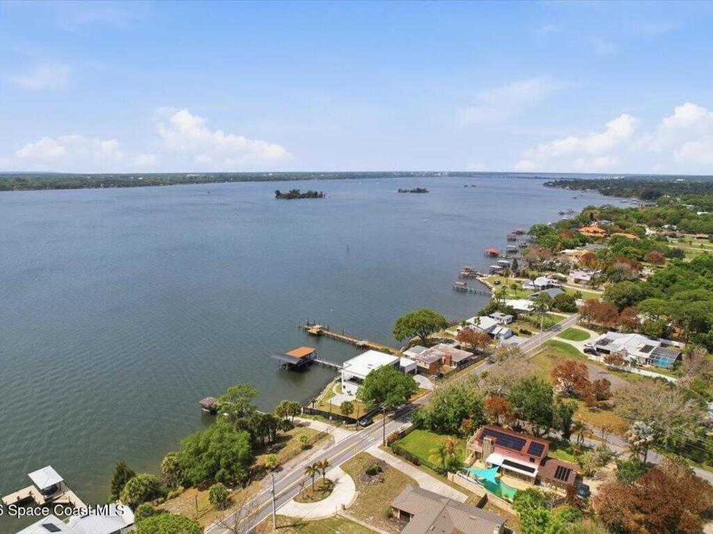 2175 S Tropical Trail, Merritt Island, FL 32952