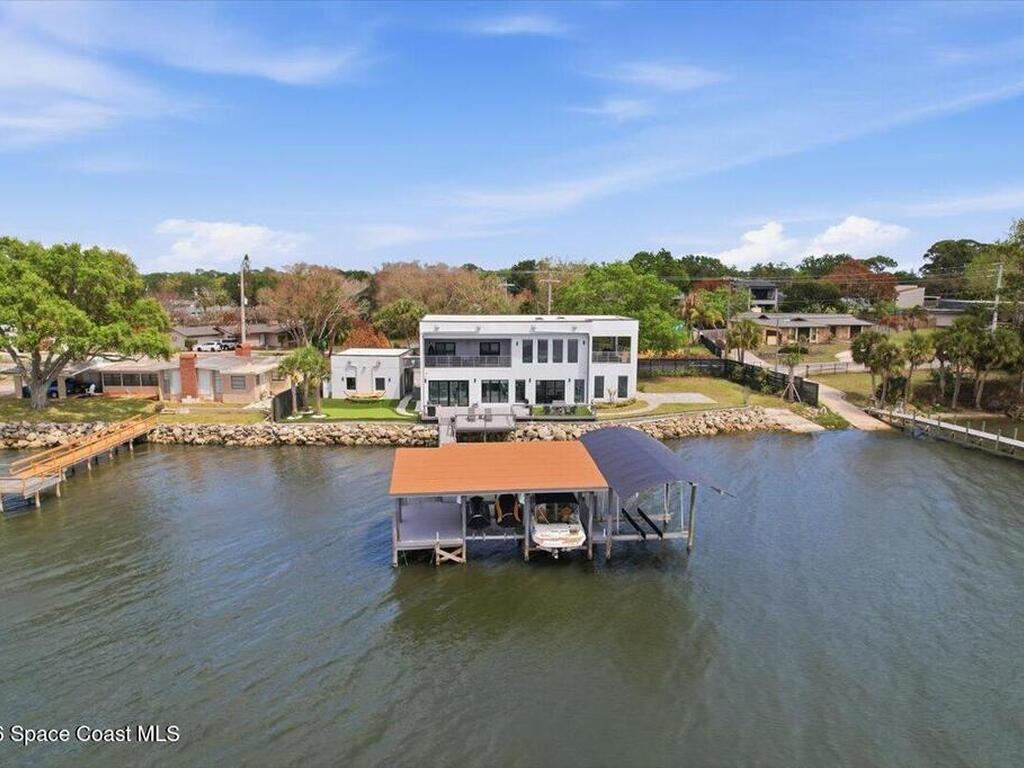 2175 S Tropical Trail, Merritt Island, FL 32952