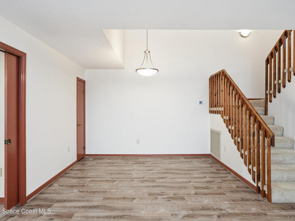 867 Greenwood Manor Circle, West Melbourne, FL 32904