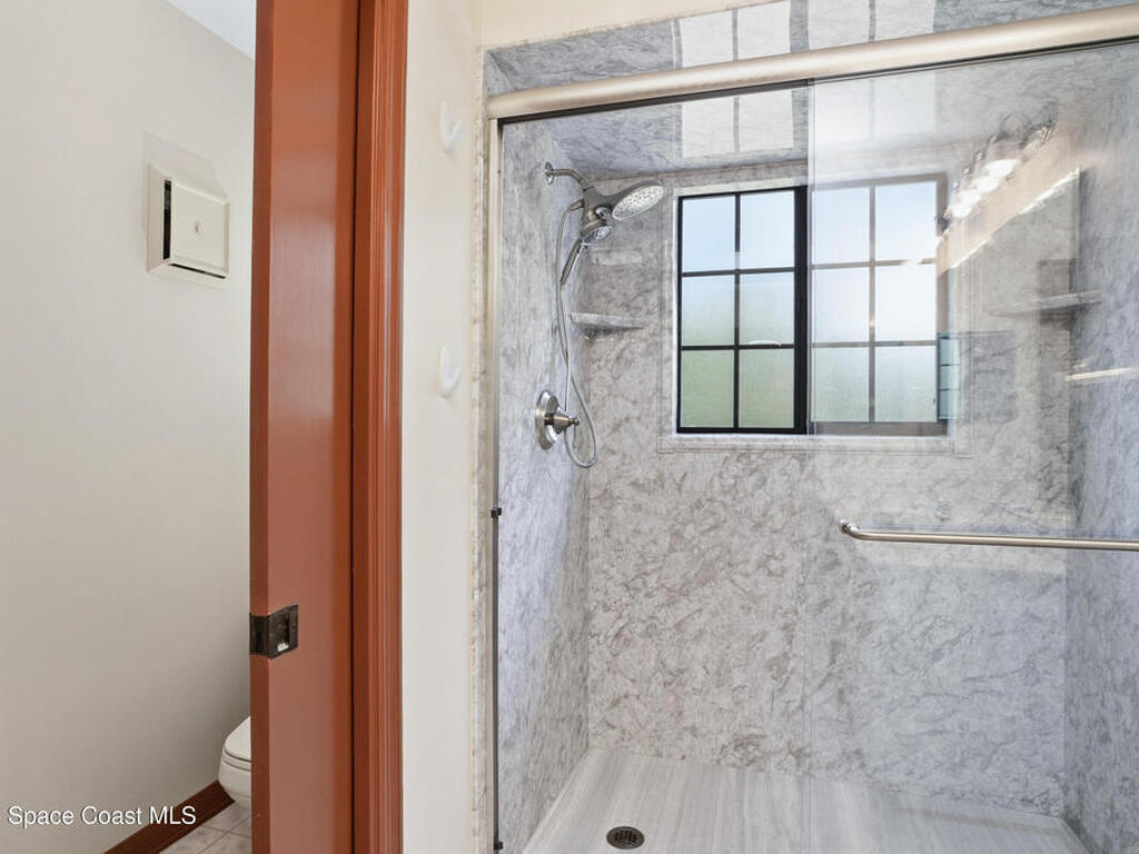 867 Greenwood Manor Circle, West Melbourne, FL 32904