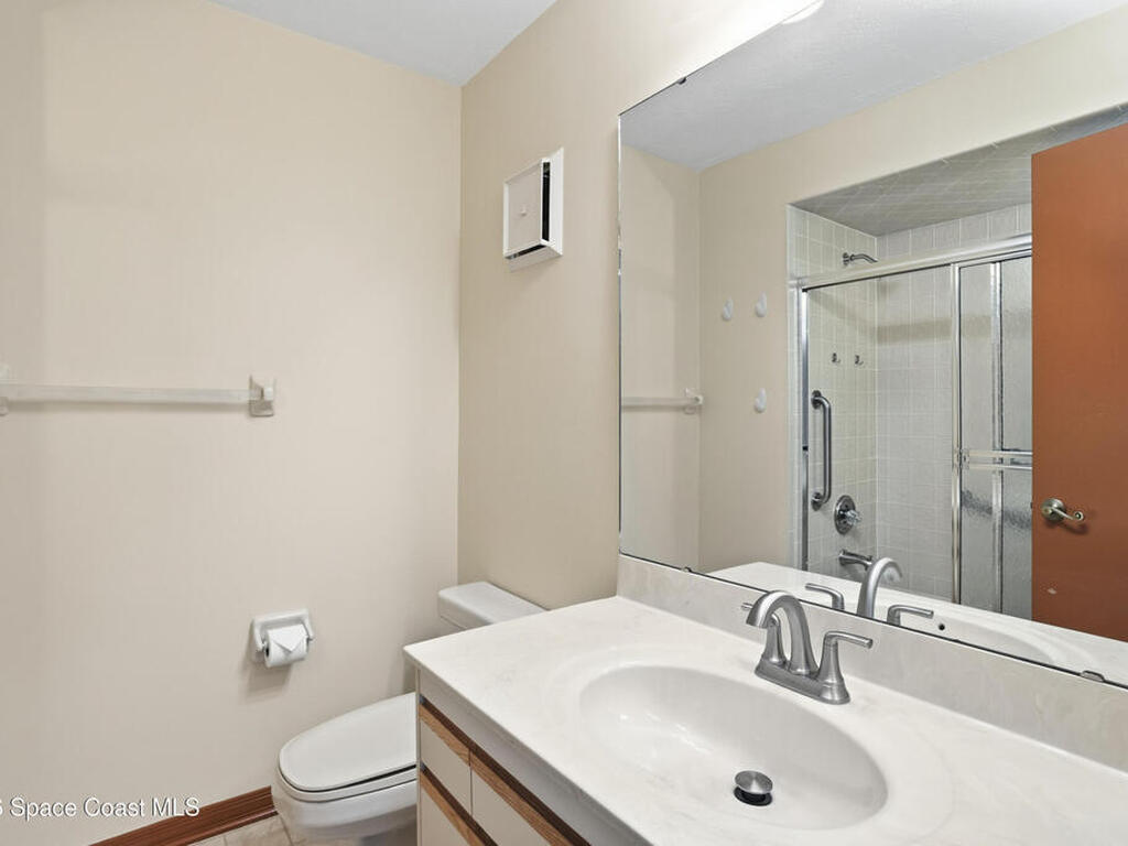 867 Greenwood Manor Circle, West Melbourne, FL 32904