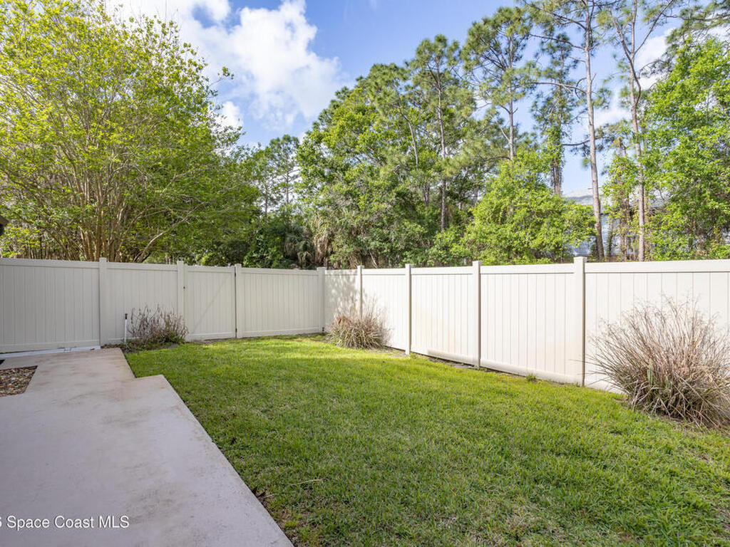 867 Greenwood Manor Circle, West Melbourne, FL 32904