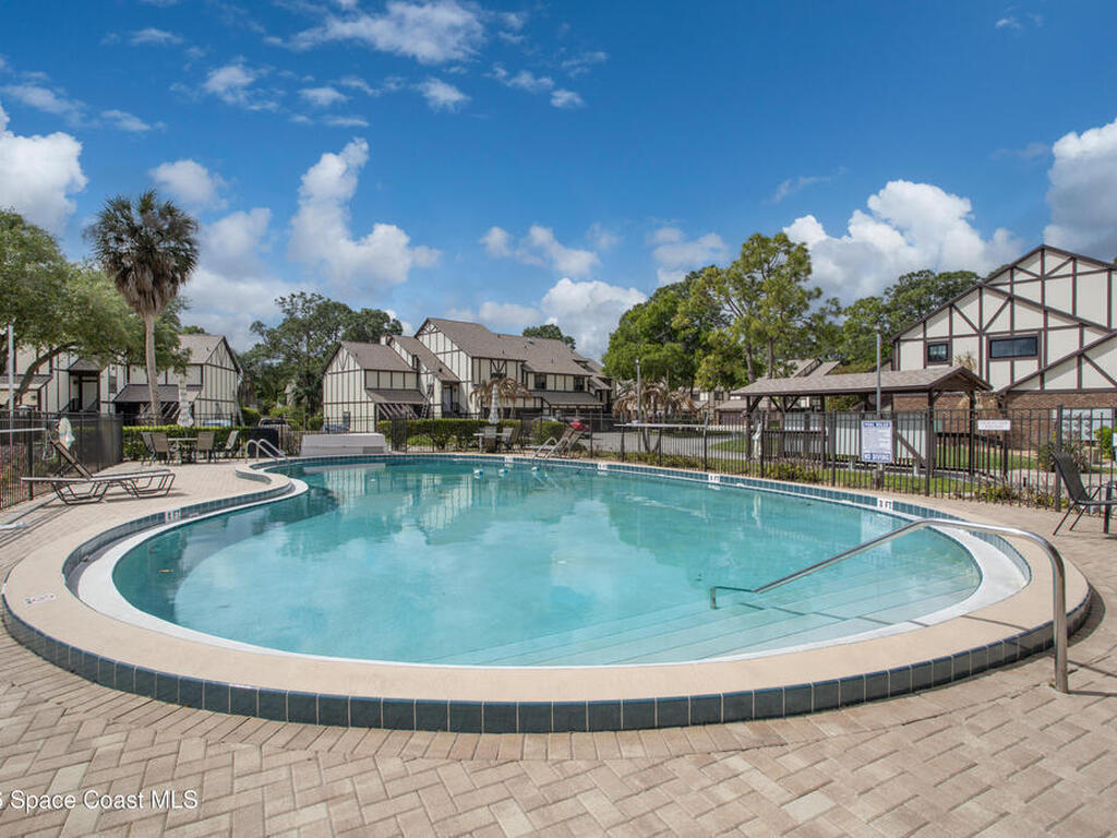 867 Greenwood Manor Circle, West Melbourne, FL 32904