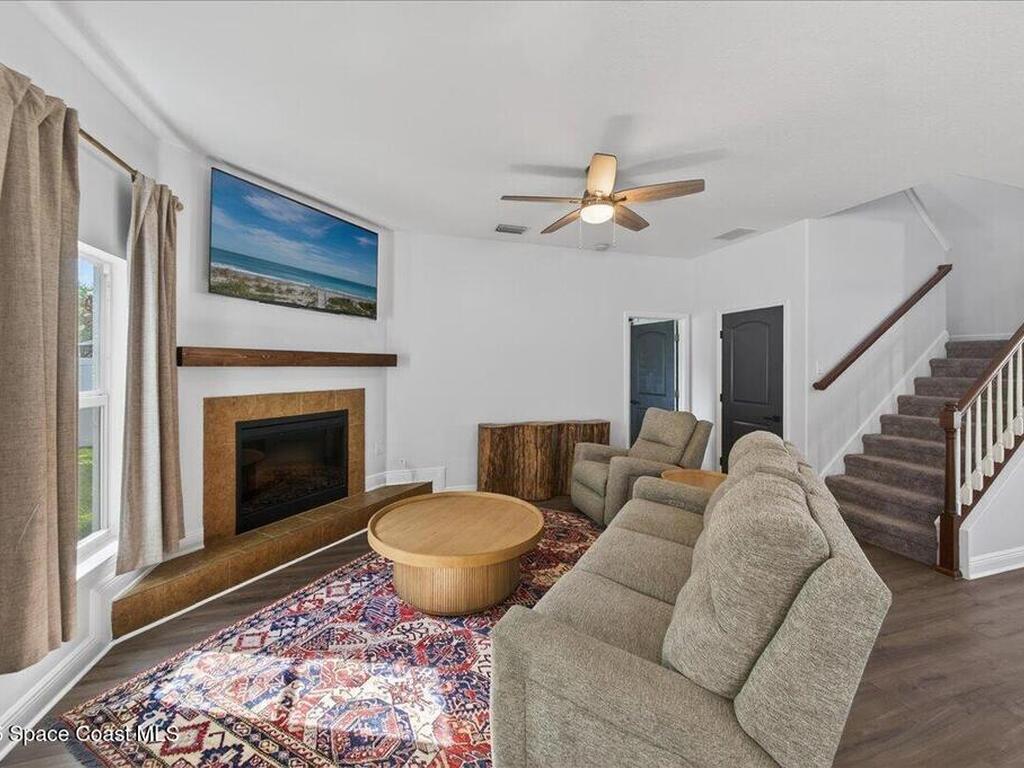 1246 Alaqua Way, West Melbourne, FL 32904