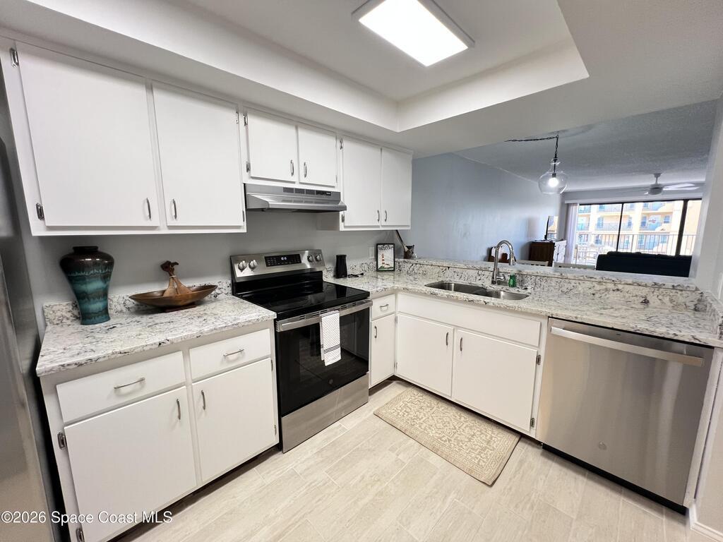 8494 Ridgewood Avenue, Cape Canaveral, FL 32920