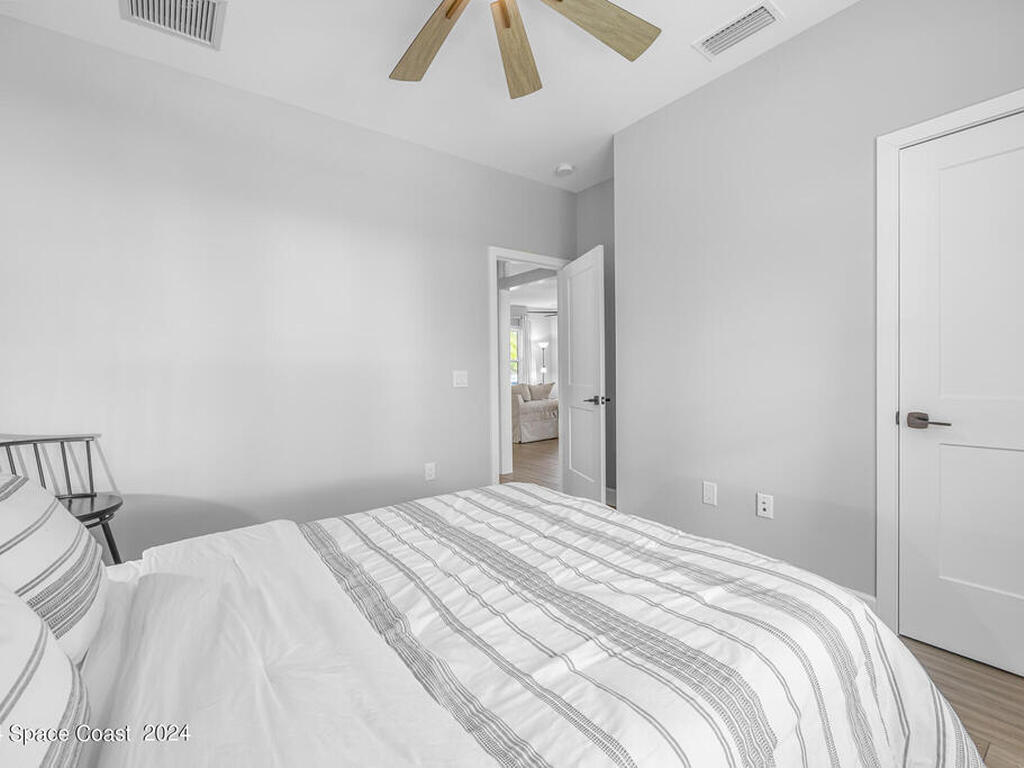 19 Vip Island, Grant-Valkaria, FL 32949