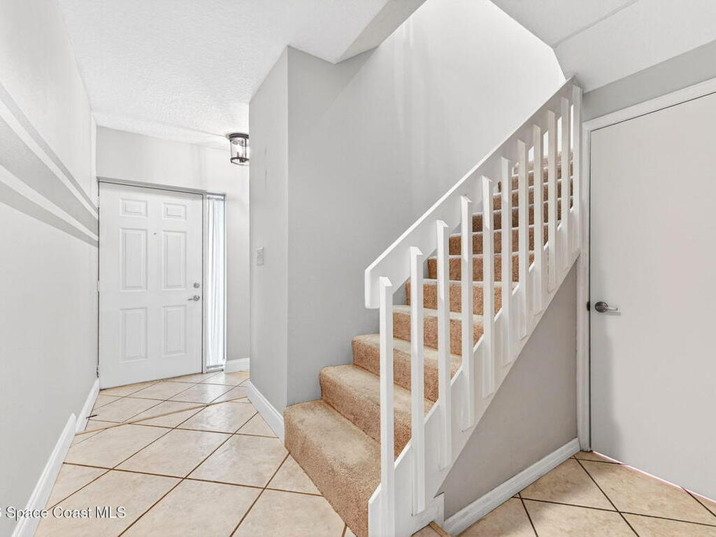 135 Escambia Lane, Cocoa Beach, FL 32931