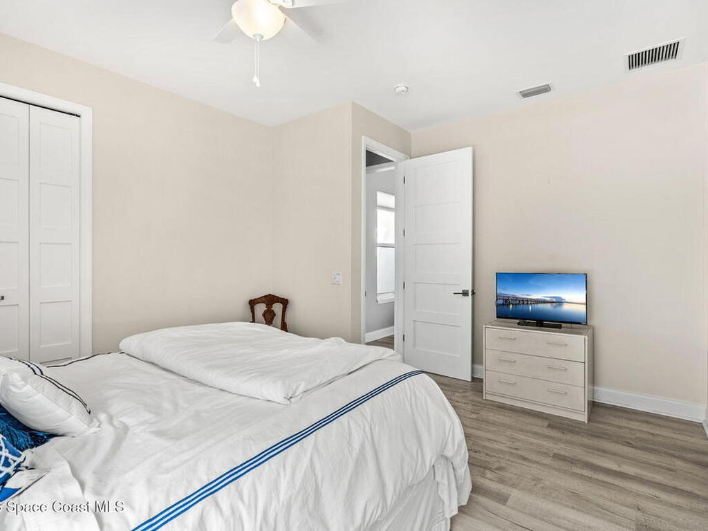 112 Cat Cay Lane, Indian Harbour Beach, FL 32937